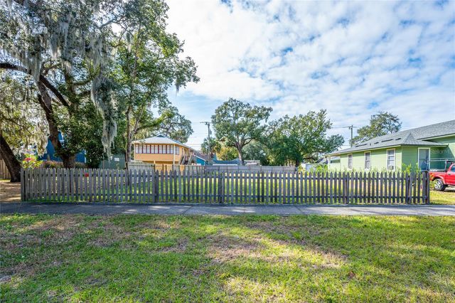 1010 ELM AVENUE, Sanford, FL 32771