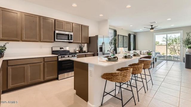 23198 W PARKWAY Drive, Buckeye, AZ 85326