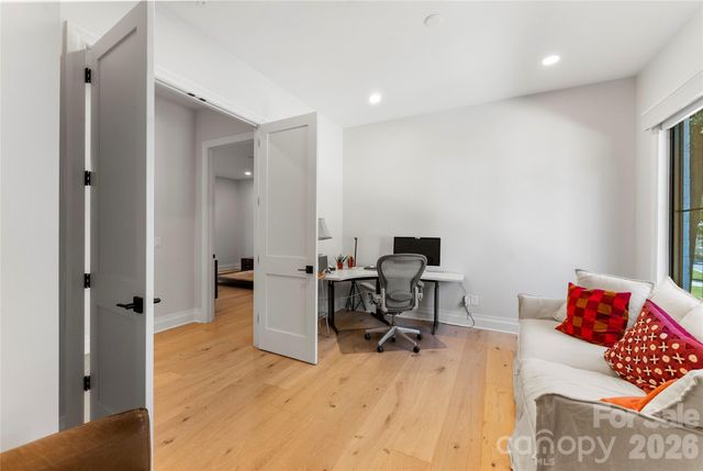 1550 Coventry Road, Charlotte, NC 28211