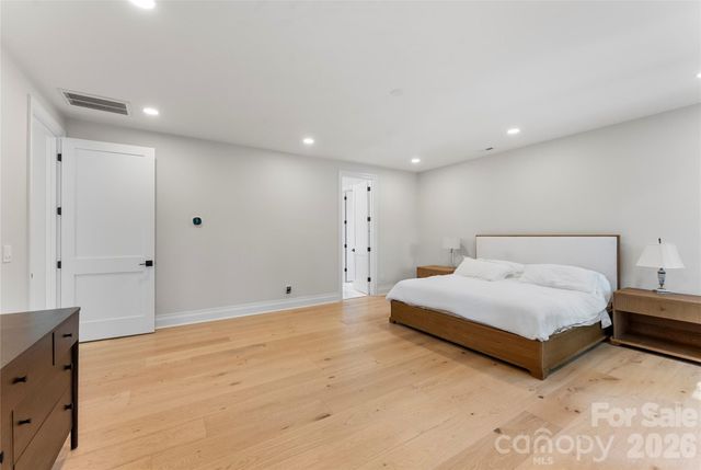1550 Coventry Road, Charlotte, NC 28211
