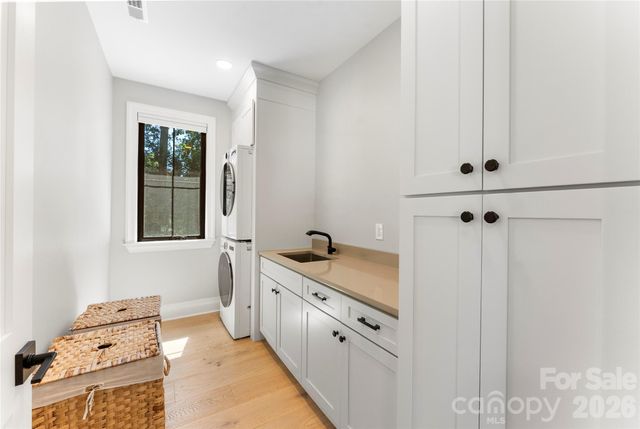 1550 Coventry Road, Charlotte, NC 28211