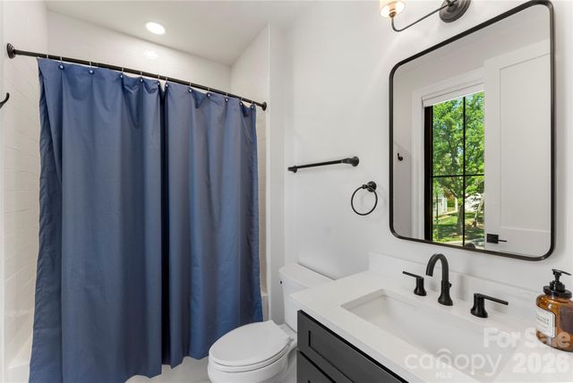 1550 Coventry Road, Charlotte, NC 28211