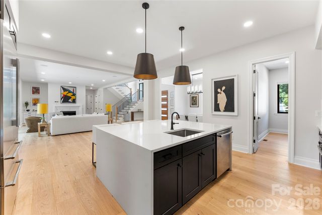 1550 Coventry Road, Charlotte, NC 28211