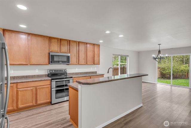 7719 86th Avenue NE, Marysville, WA 98270