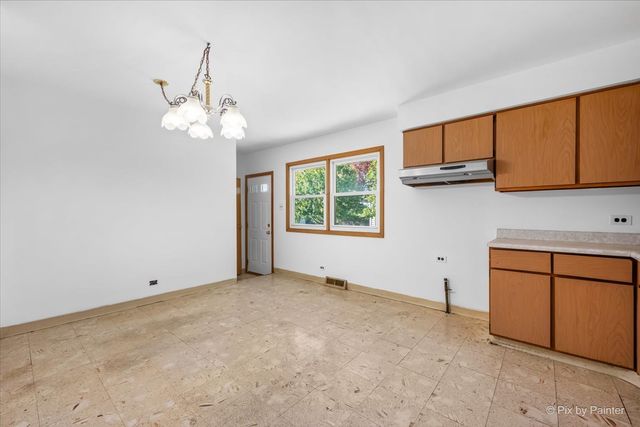 970 N Fischer Drive, Addison, IL 60101