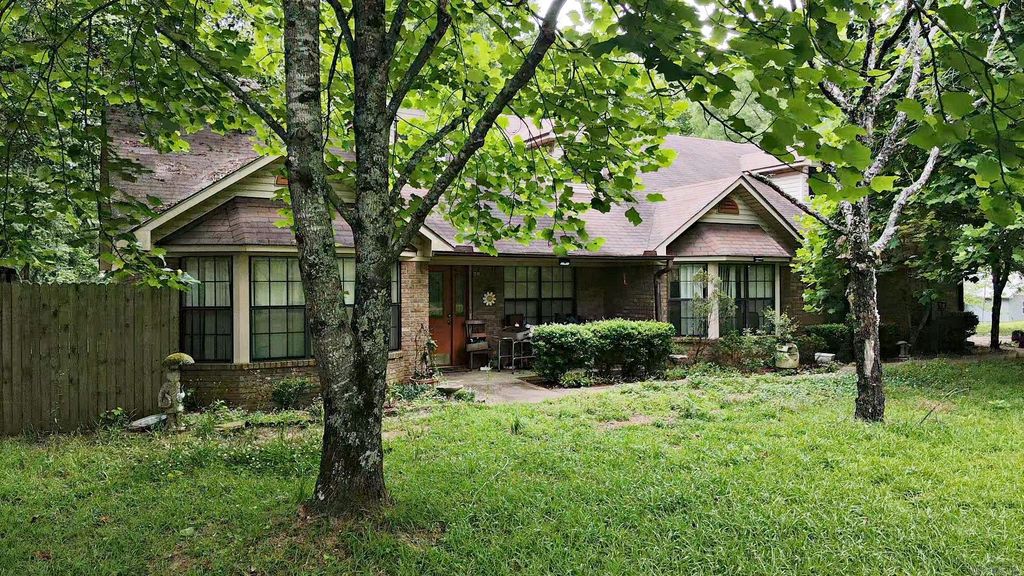 61 Pierce Road, Arkadelphia, AR 71923