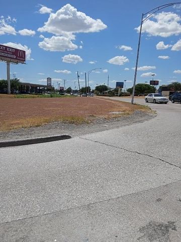 9201 Clifford Street, Fort Worth, TX 76108