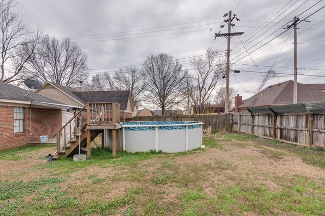 7807 TUMBLING CREEK DR, Millington, TN 38053