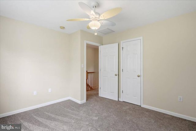 5248 WINCHESTER AVE, Martinsburg, WV 25405