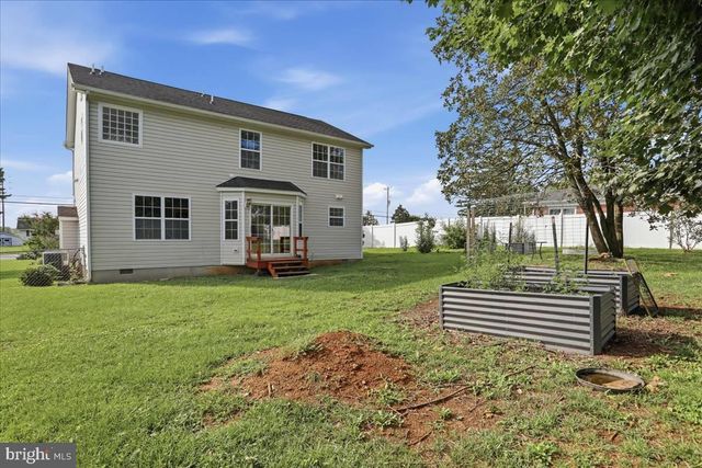 5248 WINCHESTER AVE, Martinsburg, WV 25405