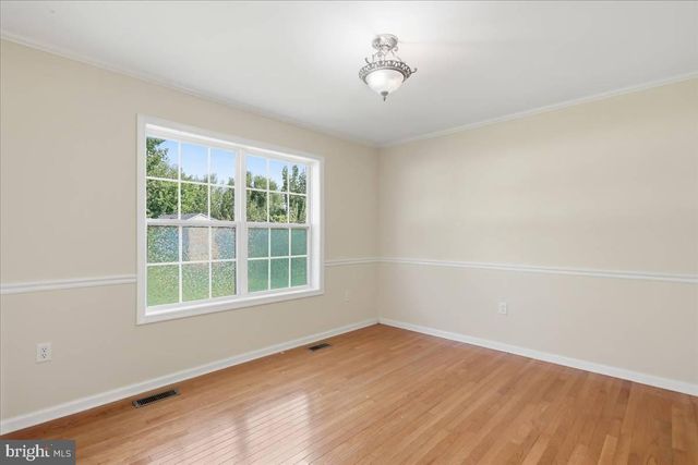 5248 WINCHESTER AVE, Martinsburg, WV 25405