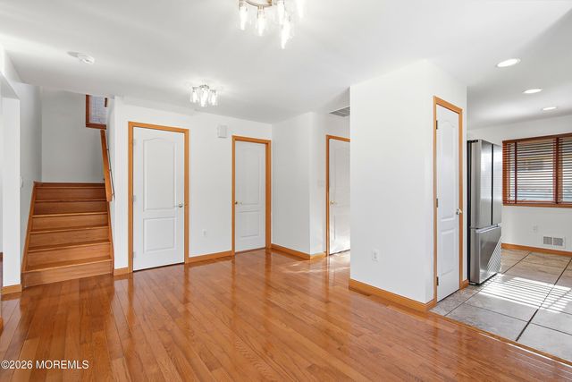 624 Mermaid Avenue, Beachwood, NJ 08722