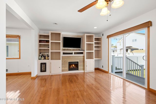 624 Mermaid Avenue, Beachwood, NJ 08722