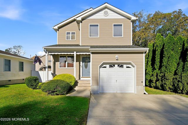 624 Mermaid Avenue, Beachwood, NJ 08722