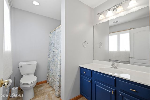 624 Mermaid Avenue, Beachwood, NJ 08722