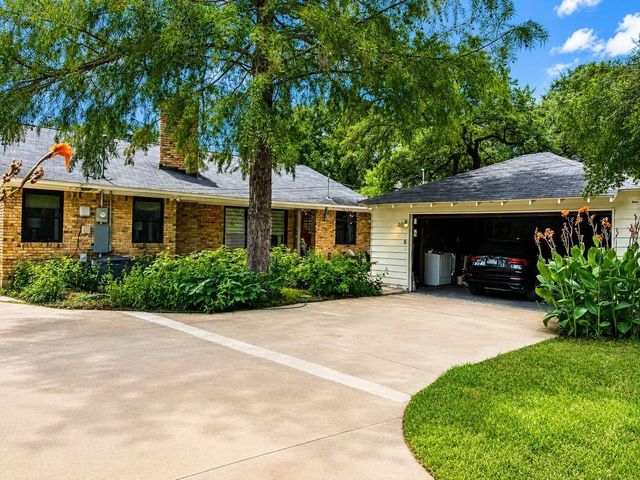 6755 E Mockingbird Lane, Dallas, TX 75214