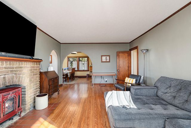 1124 W Washington Street, Marshfield, MO 65706