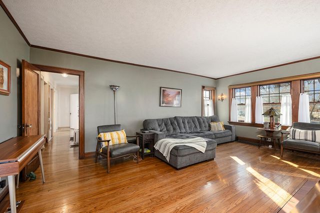 1124 W Washington Street, Marshfield, MO 65706