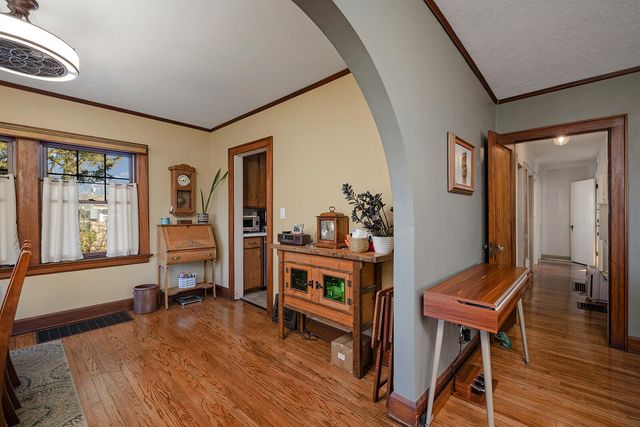 1124 W Washington Street, Marshfield, MO 65706