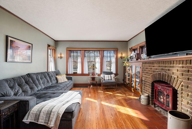 1124 W Washington Street, Marshfield, MO 65706