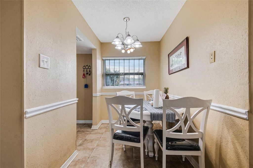 Image 12 of property listing at 6017 CANDLEWOOD LANE, Orlando, FL 32809