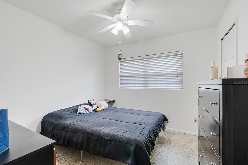 Image 24 of property listing at 6017 CANDLEWOOD LANE, Orlando, FL 32809