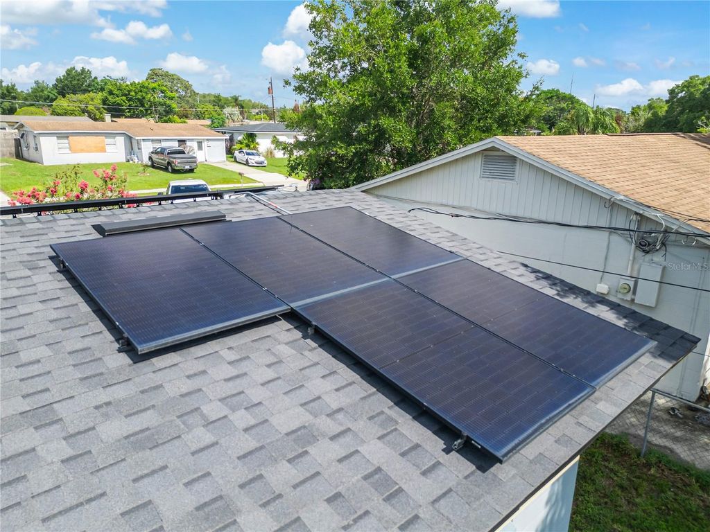 Image 33 of property listing at 6017 CANDLEWOOD LANE, Orlando, FL 32809
