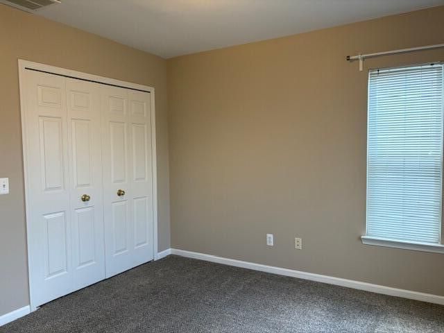 2692 S Knightsbridge Circle, Ann Arbor, MI 48105