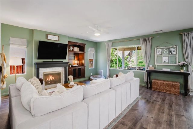 44049 Terraza Court, Temecula, CA 92592