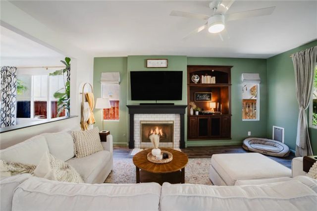 44049 Terraza Court, Temecula, CA 92592