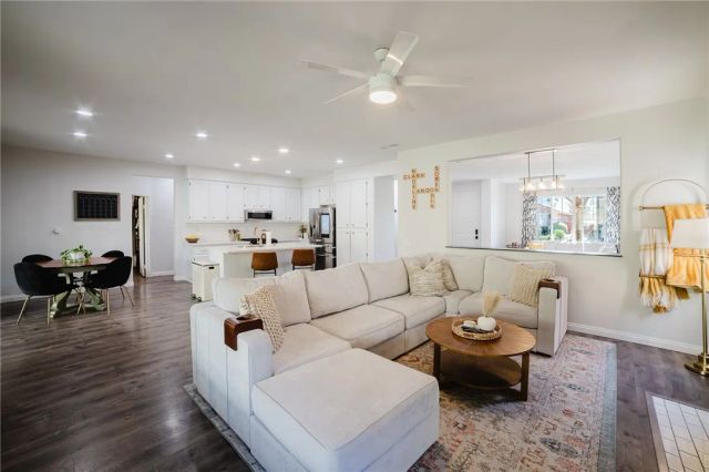 44049 Terraza Court, Temecula, CA 92592