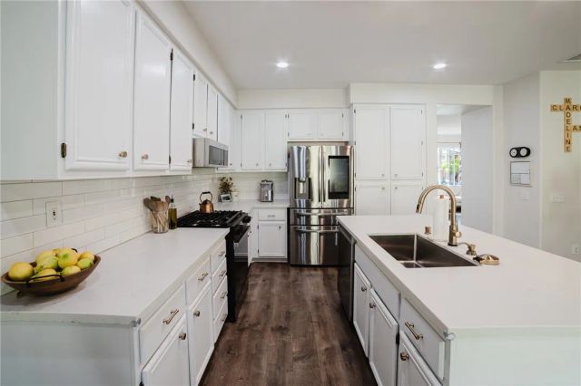 44049 Terraza Court, Temecula, CA 92592