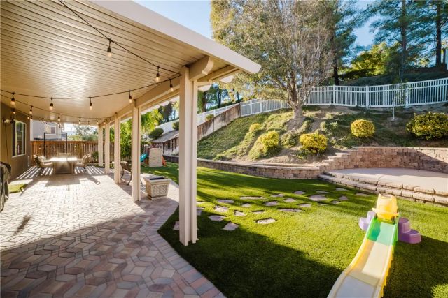 44049 Terraza Court, Temecula, CA 92592