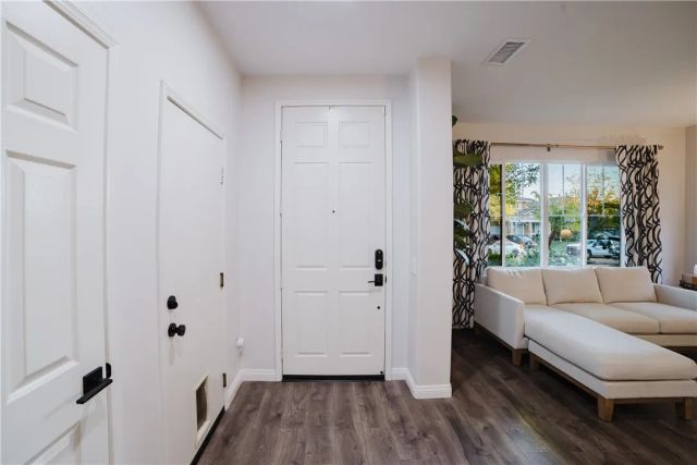 44049 Terraza Court, Temecula, CA 92592