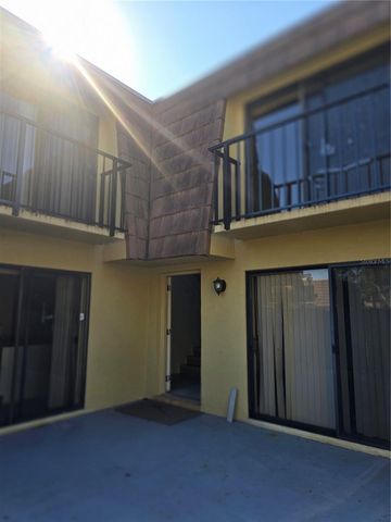 5274 CORAL COURT, Orlando, FL 32811