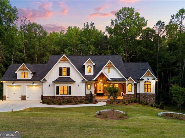 101 Attwater Circle, Dawsonville, GA 30534