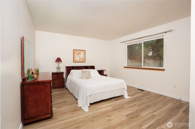 6016 129th Street Ct NW, Gig Harbor, WA 98332