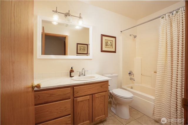 6016 129th Street Ct NW, Gig Harbor, WA 98332