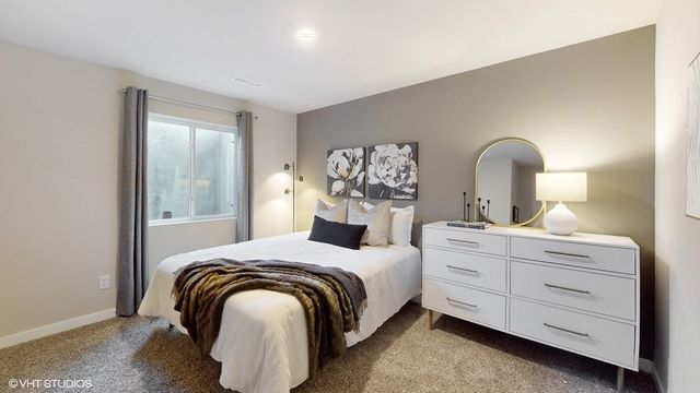 3450 Craven Drive, Coralville, IA 52241