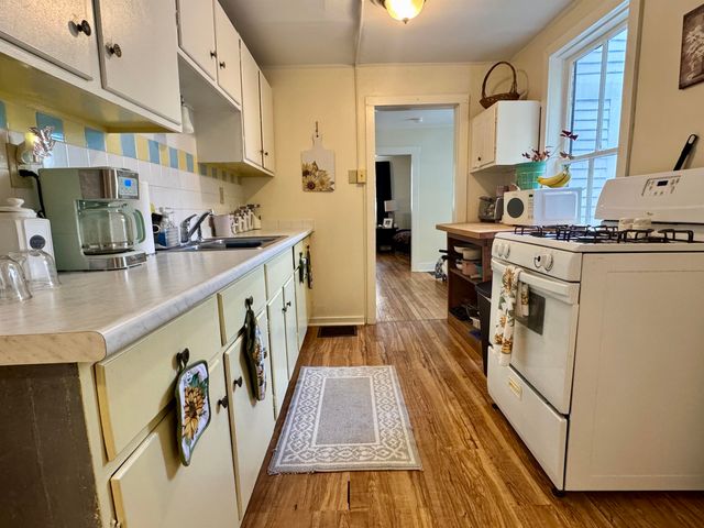 109 Caledonia Street, St. Johnsbury, VT 05819