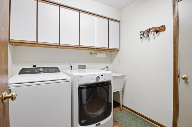 1308 Conifer AVENUE, West Bend, WI 53090