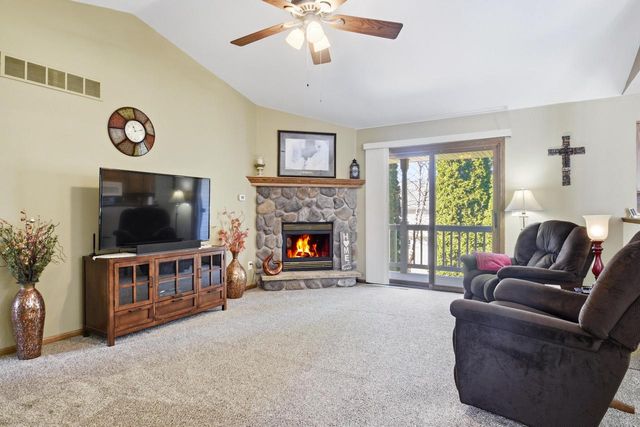 1308 Conifer AVENUE, West Bend, WI 53090