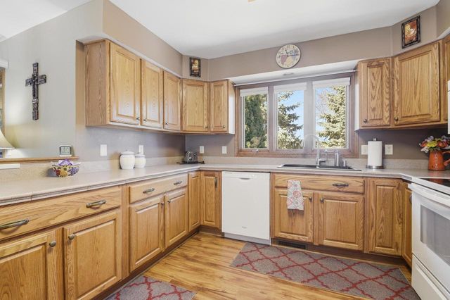 1308 Conifer AVENUE, West Bend, WI 53090