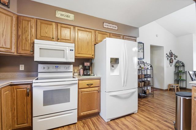 1308 Conifer AVENUE, West Bend, WI 53090