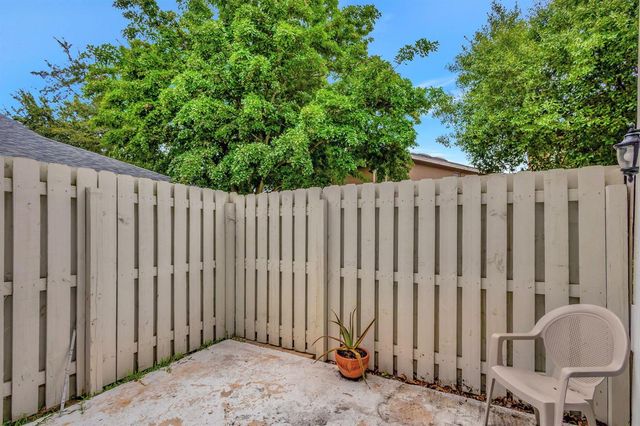 13792 Yarmouth Drive, Wellington, FL 33414