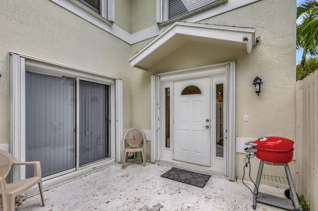 13792 Yarmouth Drive, Wellington, FL 33414