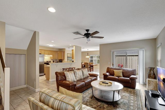 13792 Yarmouth Drive, Wellington, FL 33414