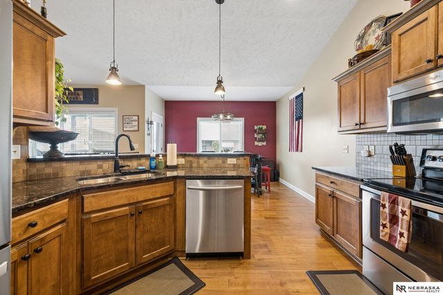 9310 Colby Street, Lincoln, NE 68505