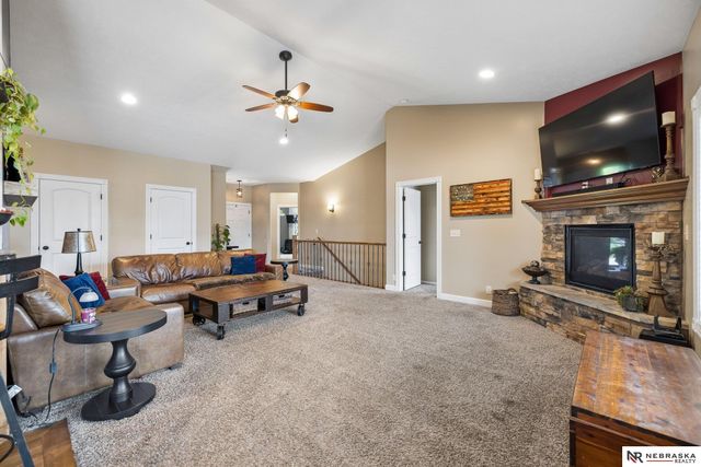 9310 Colby Street, Lincoln, NE 68505