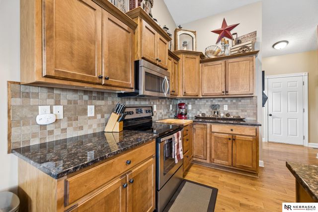 9310 Colby Street, Lincoln, NE 68505
